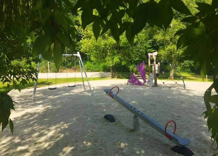 Mobil-home Confortable Avec Terrasse - 6 Personnes - Api-1-52-1308 Кемпинг Saint-Gerons