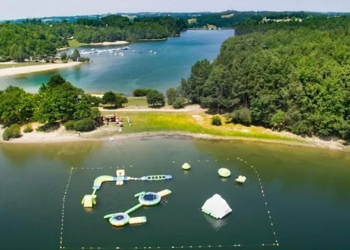 Mobil-home Confortable Avec Terrasse - 6 Personnes - Api-1-52-1308 Кемпинг Saint-Gerons